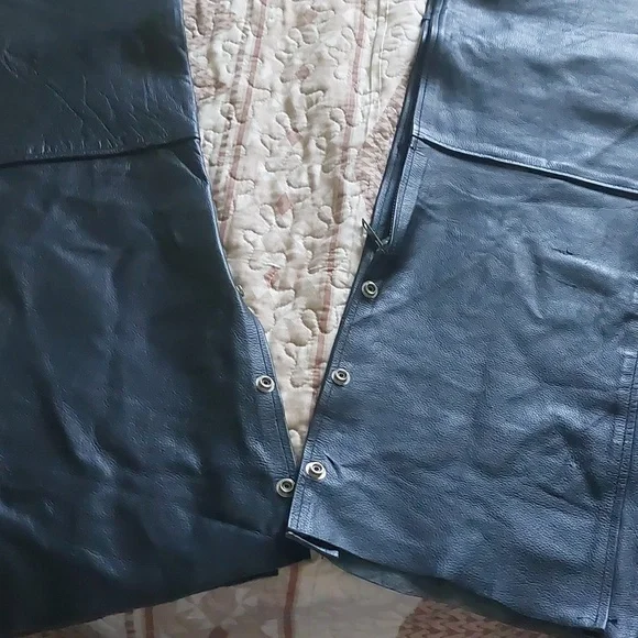 CHAPS HOT LEATHERS SZ M - Picture 7 of 17